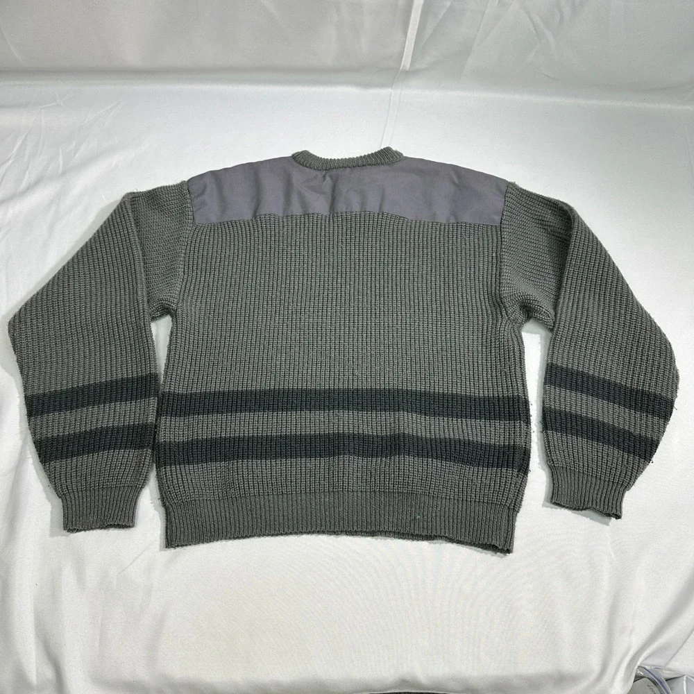 Vintage Richards Road Striped Knit‎ Sweater Mens L Gray Acrylic Made Korea